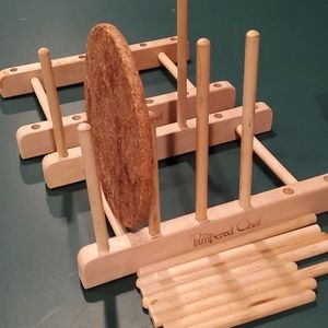 Pampered Chef cookie sheets lids plates holder set